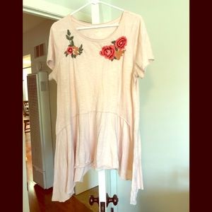 Pink peplum tee with embroidery